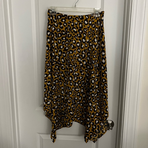 Who, what, wear - leopard print skirt - Picture 2 of 3